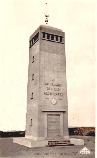 Fichier:Cacherou Monument Emir Abd el Kader.jpg