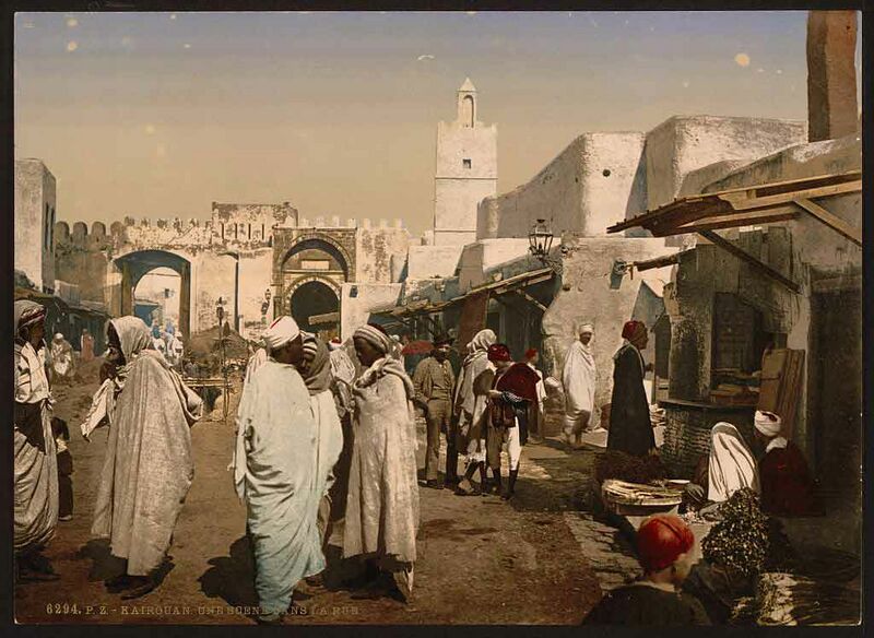 Fichier:Kairouan costume homme 1880.jpg