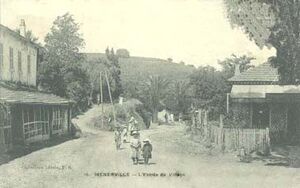 Ménerville Entrée village.jpg