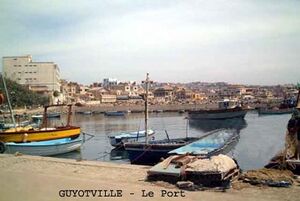 Guyotville Le Port.jpg