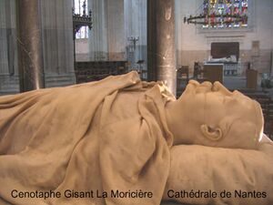 Cenotaphe gisant La Moricière.jpg