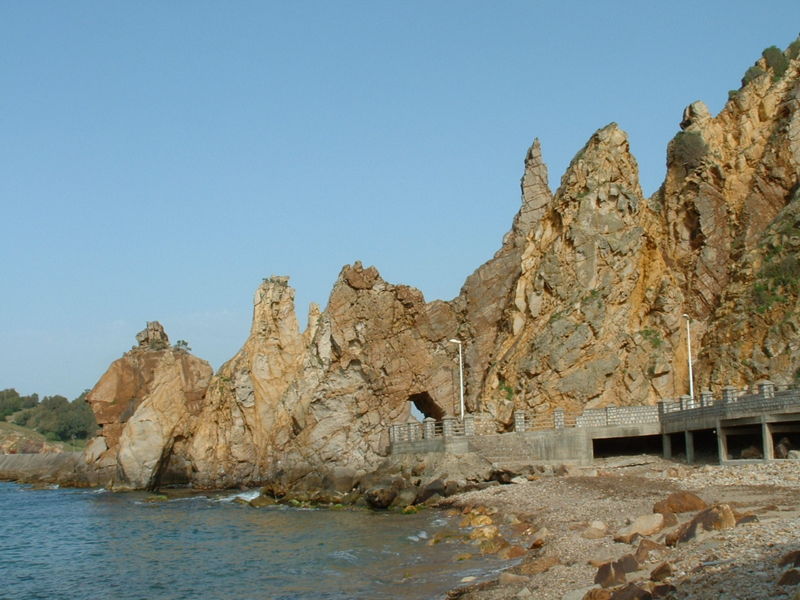 « LES AIGUILLES » - Côte de Tabarka