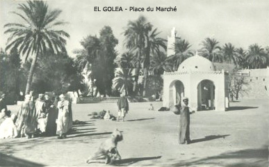 Fichier:El-Goléa Place du Marché.jpg