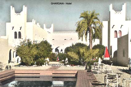 Fichier:Ghardaïa Hotel Piscine.jpg