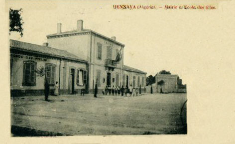 Fichier:Eugene Etienne Hénnaya Mairie Ecoles.jpg