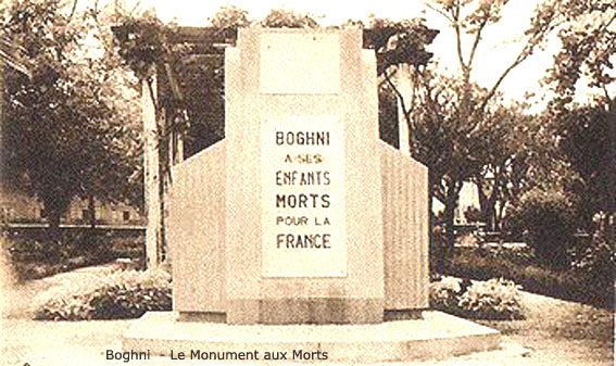 Fichier:Boghni Monument aux Morts.jpg