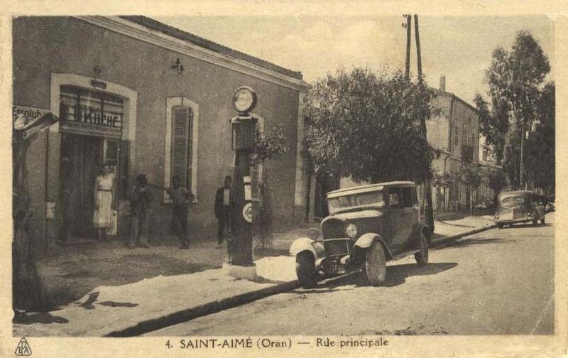 Fichier:Saint-Aimé rue principale.jpg