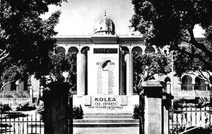 Kolea Monument aux Morts.jpg