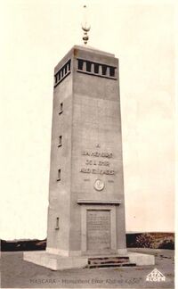 Cacherou Monument Emir Abd el Kader.jpg