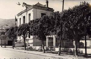 Mairie camp-marechal 60bw.jpg