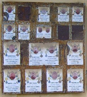 Boufarik Mausolée morts 14 - 18 (1).jpg