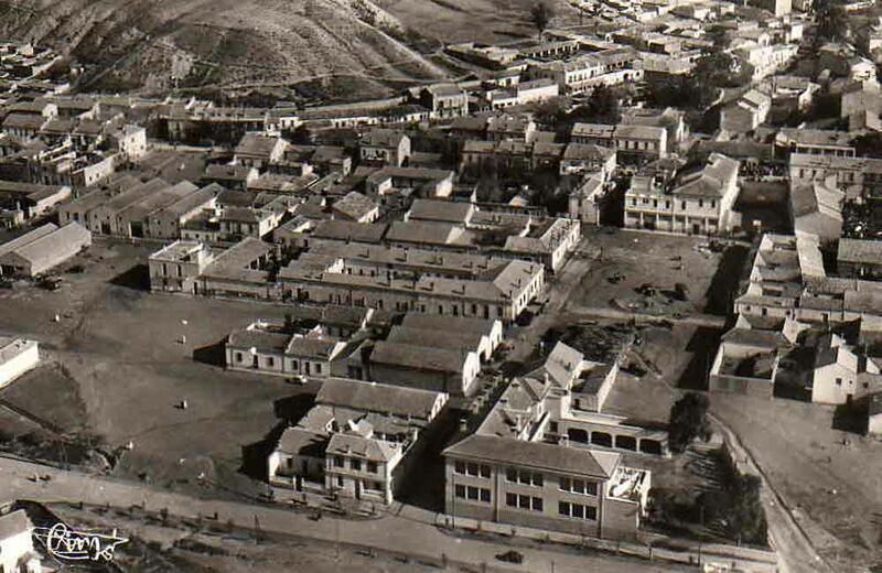 Fichier:Boghari avion.jpg