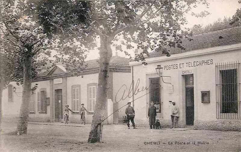 Fichier:Mairie poste chebli.jpg