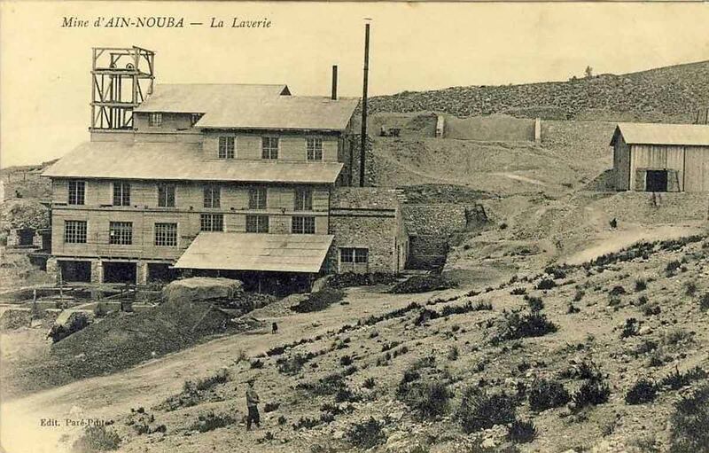 Fichier:Mine ain nouba.jpg