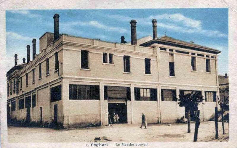Fichier:Boghari marcheCouvert.jpg