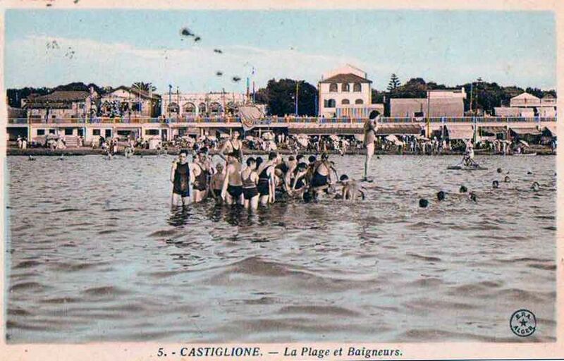 Fichier:Casti plage 1930.jpg