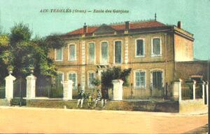 Ain Tédélès l'école des garçons.jpg