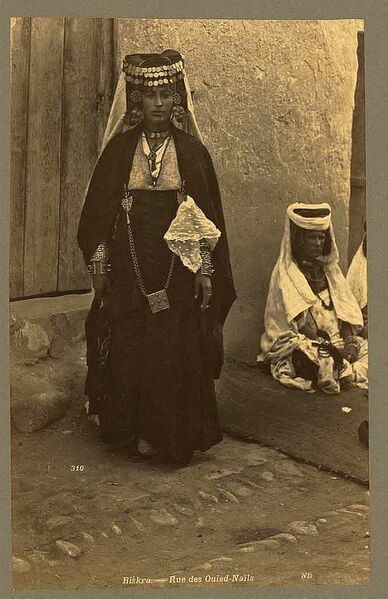 Fichier:Biskra femme.jpg