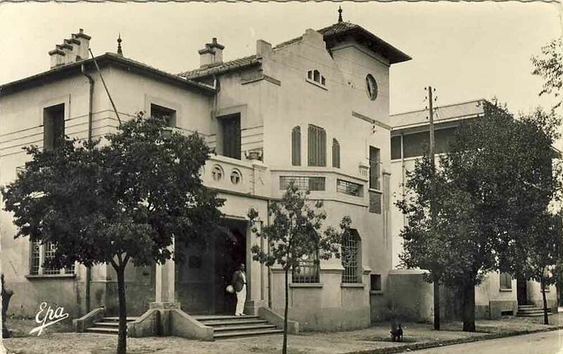 Fichier:Descartes poste.jpg