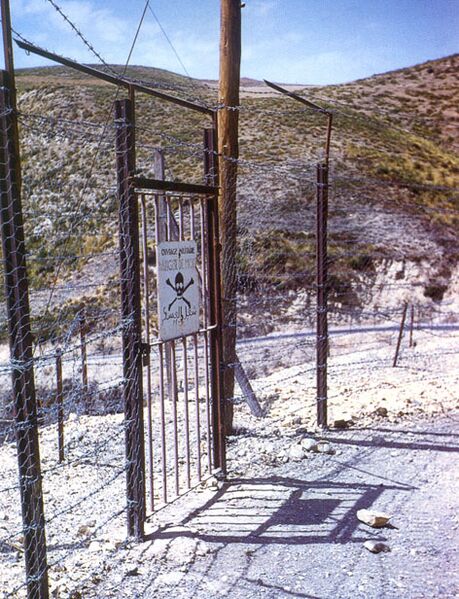 Fichier:Barrage tunisie lamy.jpg