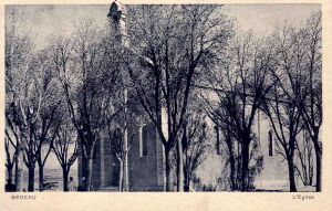 Eglise bedeau BW.jpg