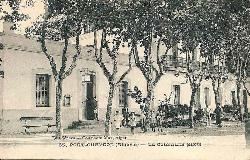 Fichier:Port gueydon commune.jpg